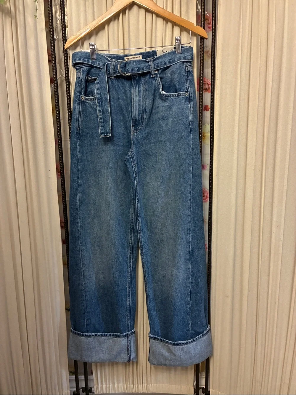 We the Free NWOT East Bay Belted Wide Leg Cuffed Jeans Sz 25